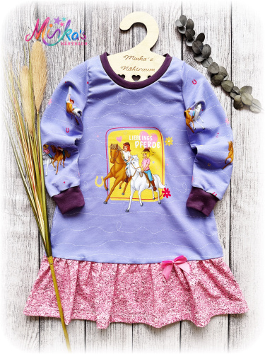 Kleid "Lieblingspferde lila" Gr. 122